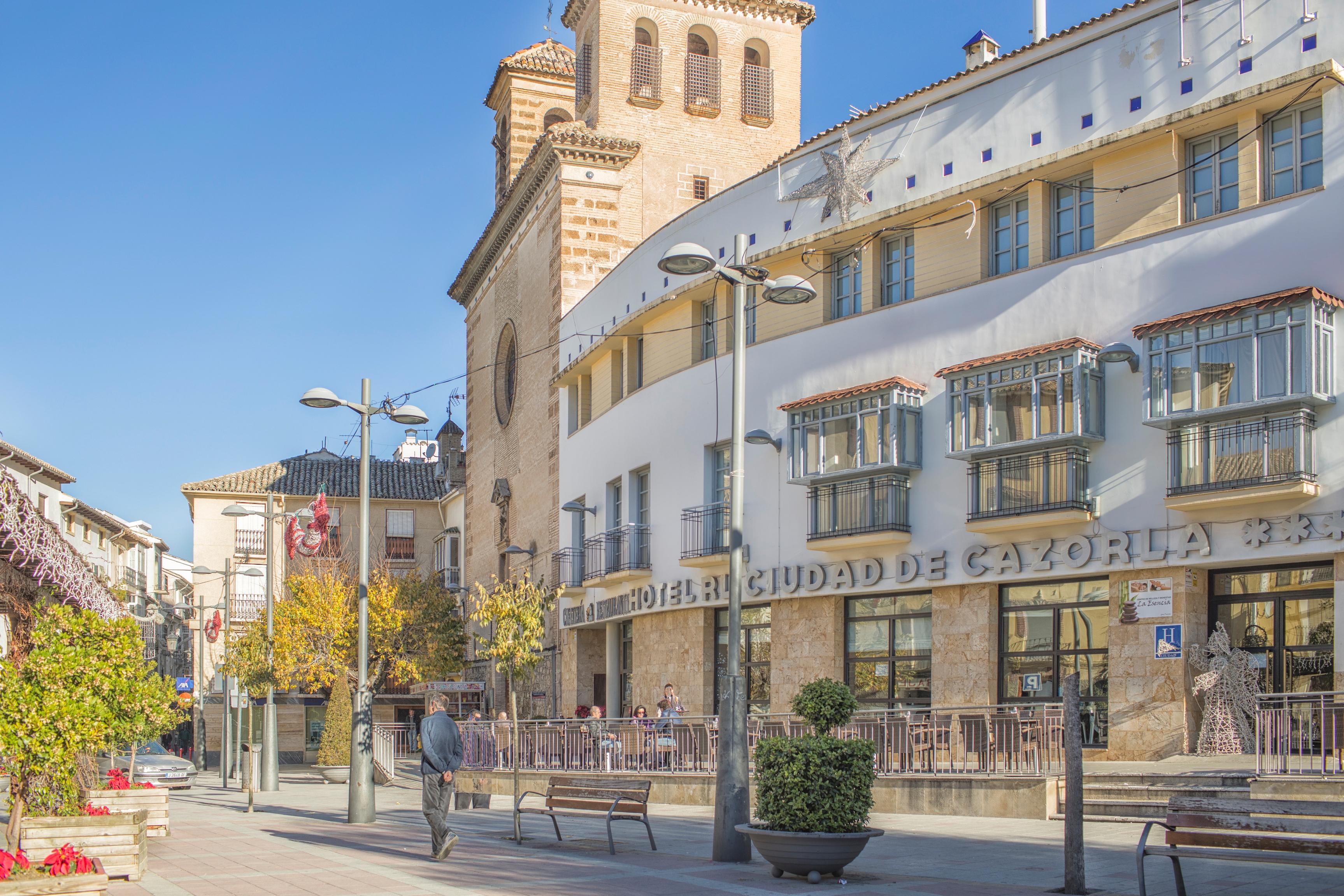 Hotel Ciudad De Cazorla Bagian luar foto