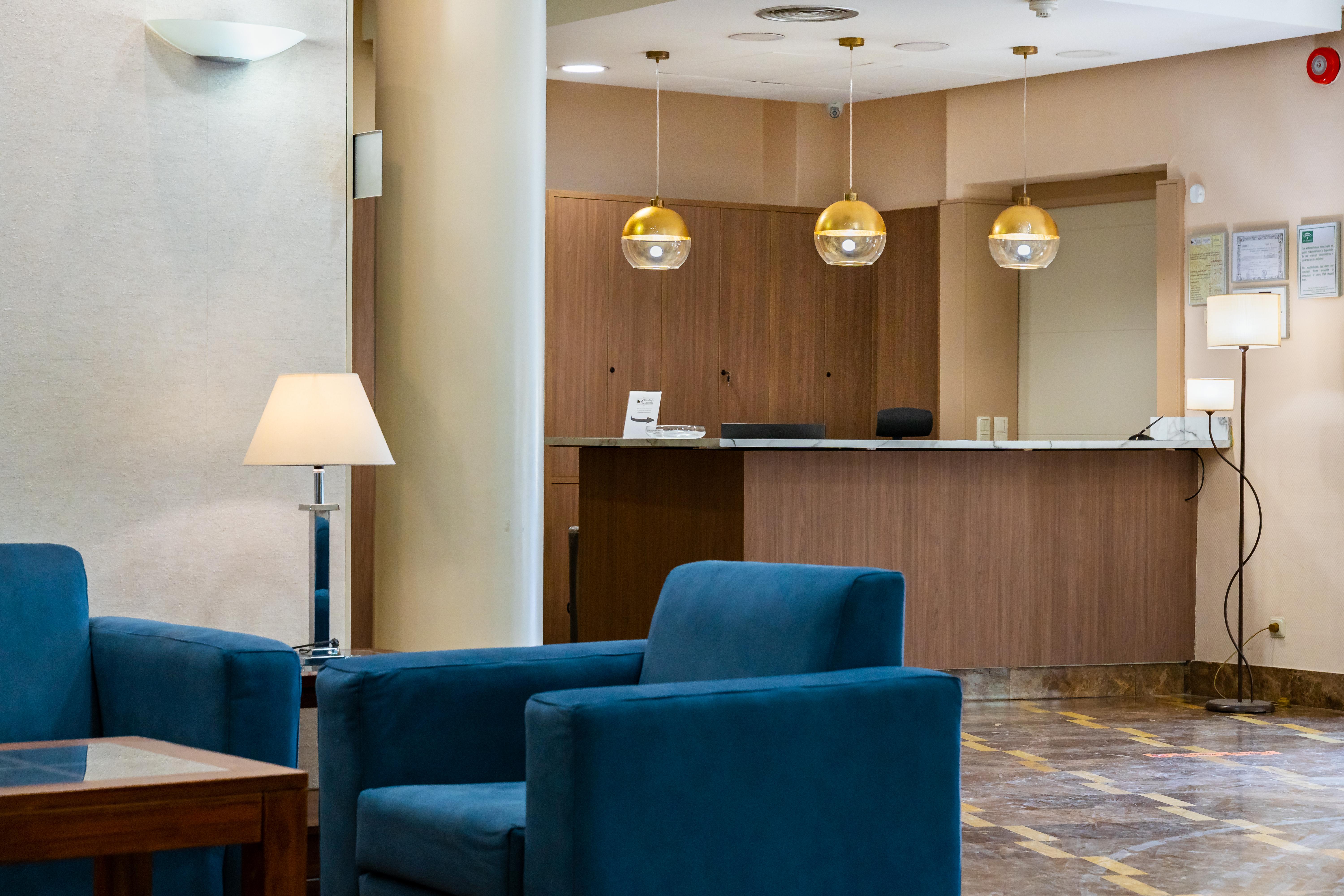 Hotel Ciudad De Cazorla Bagian luar foto