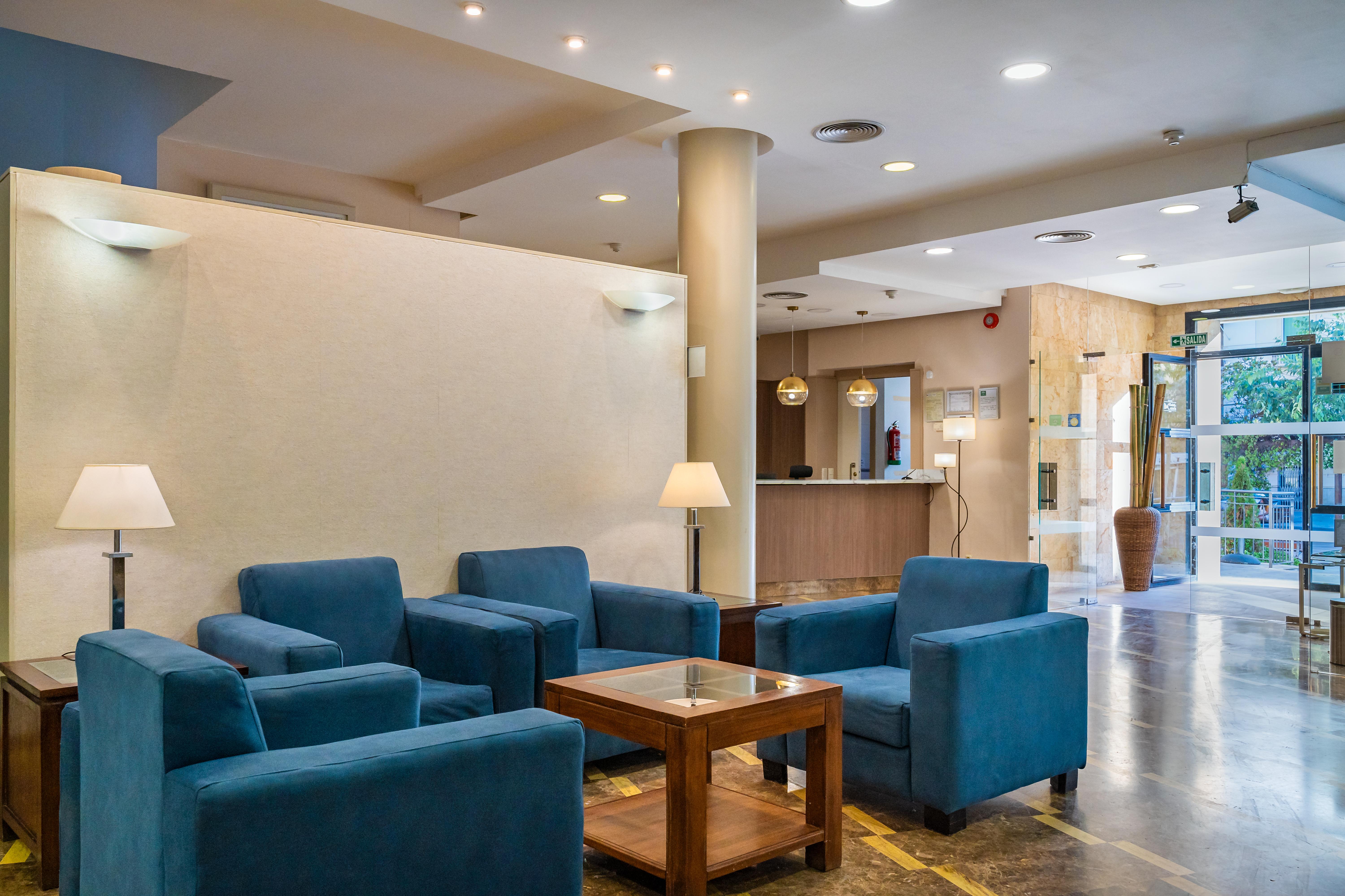 Hotel Ciudad De Cazorla Bagian luar foto