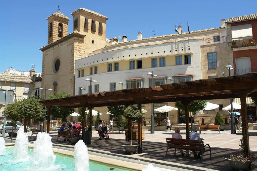 Hotel Ciudad De Cazorla Bagian luar foto